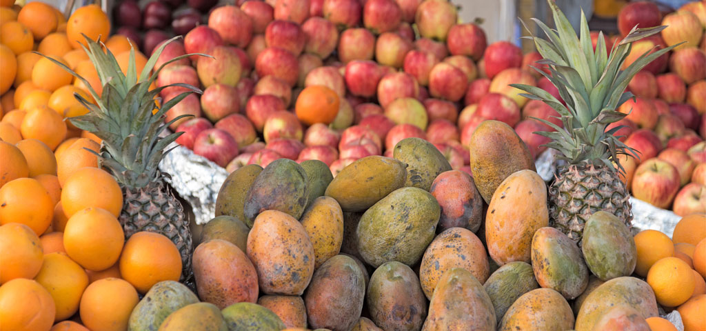 Ägypten ist für Obst und Gemüse ein interessantes Lieferland | © Getty Images / Kitti Boonnitrod Obstvielfalt für den Import aus Ägypten