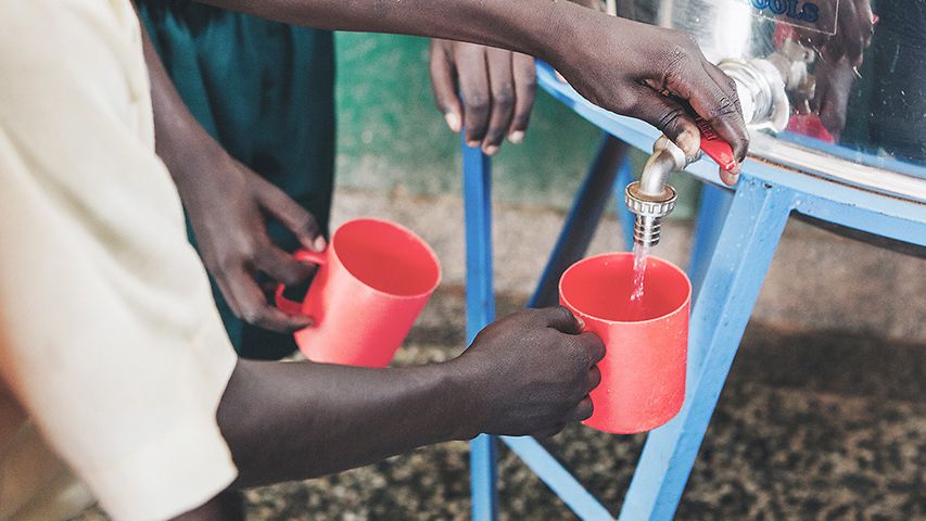 Wasserversorgung und Aufbereitungsanlagen sind zentrale Themen in Afrika.